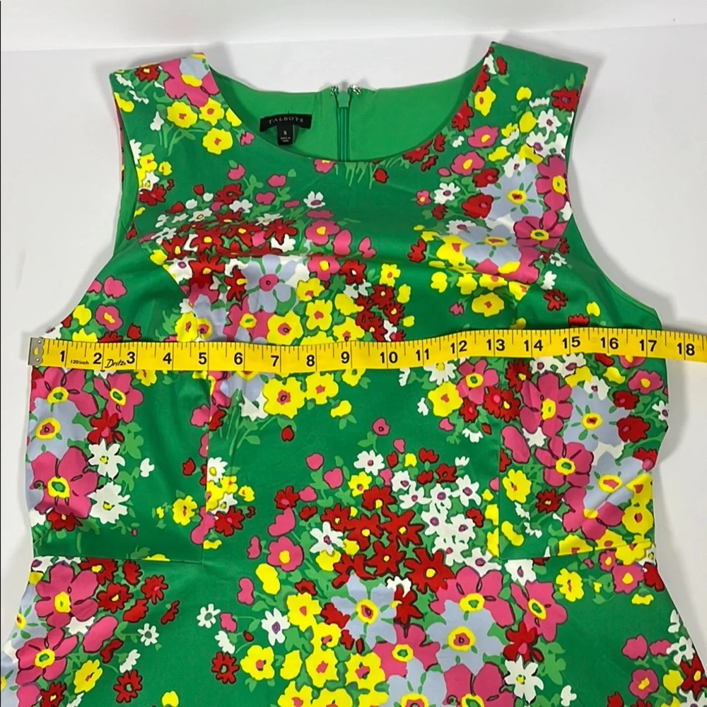 Talbots Women’s Vibrant Floral Green Sundress Scope Neck Ruffle Hem Lined Sz 8 - Picture 3 of 7